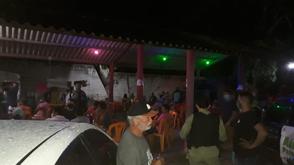 PM fecha bares que promoviam festas e aglomerações em Parnaíba